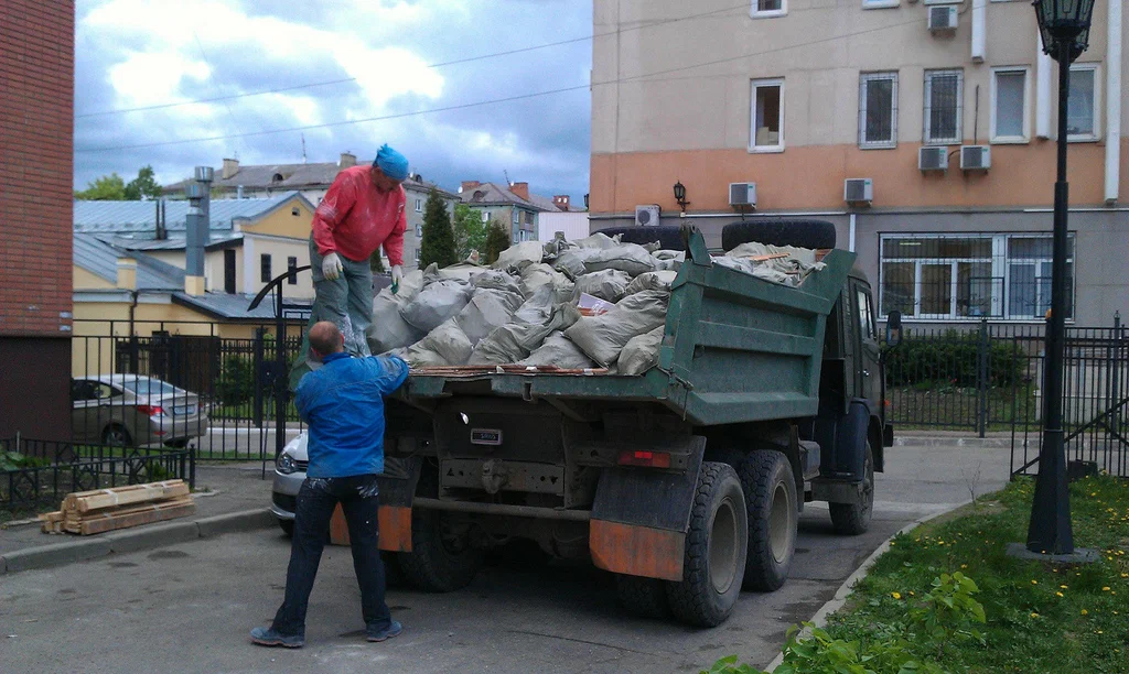 Вывоз строительного мусора в Новороссийске от 1633 руб. – ПроМусор