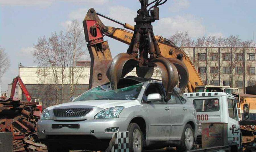 Вывоз старых автомобилей на утилизацию в Новороссийске в октябре