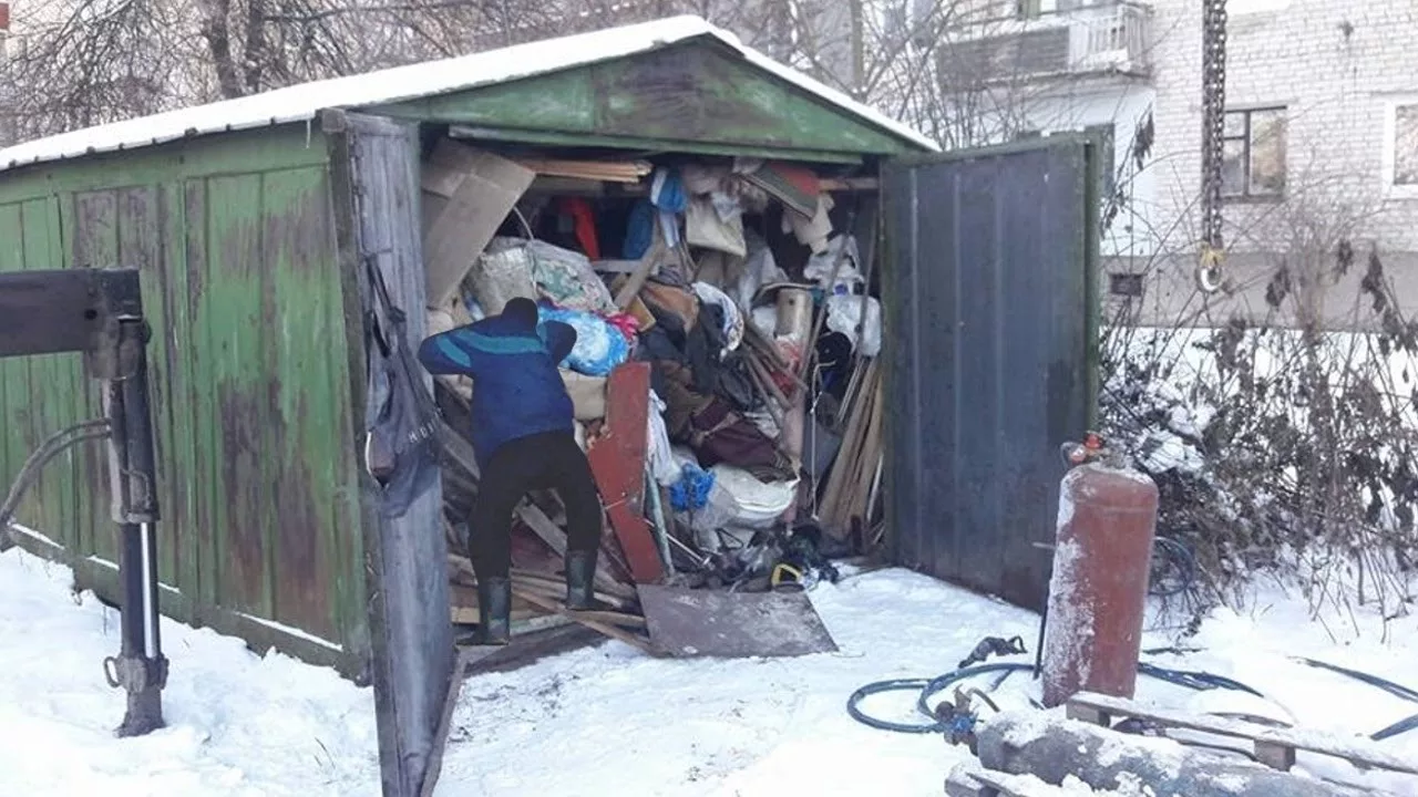 Вывоз мусора из гаража с гарантией чистоты в Новороссийске в октябре