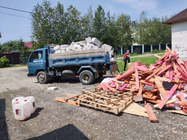 Вывоз мусора с чердака в Новороссийске в октябре